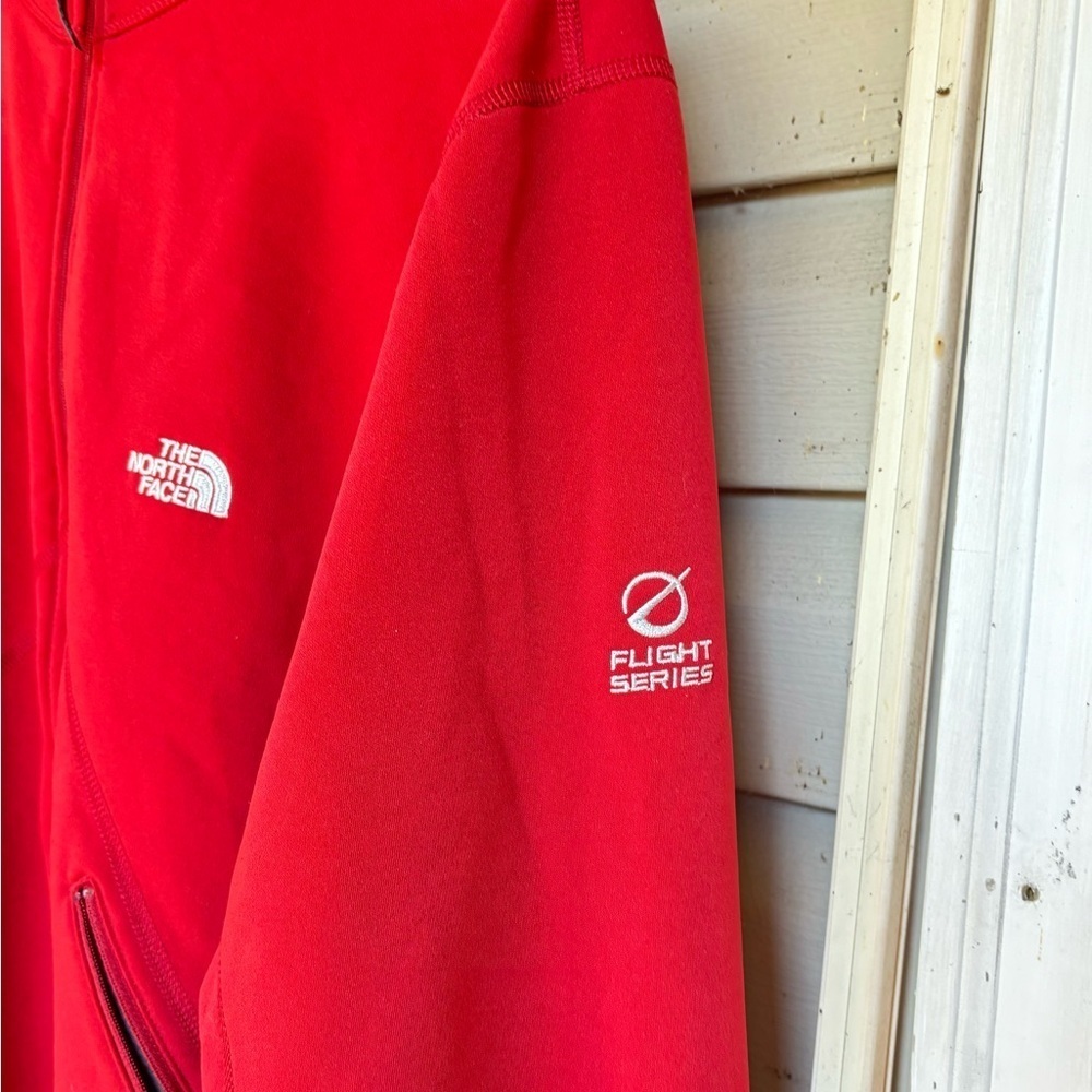 The North Face Men’s 1/4 Zip Fleece Pocket Pullover - Picture 3 of 11